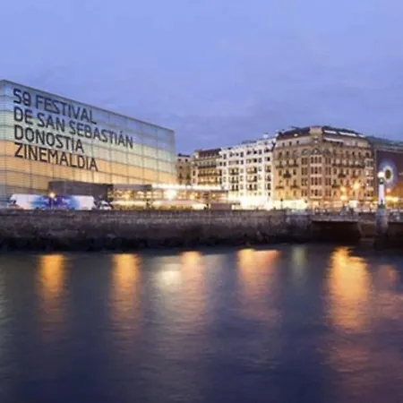 Piso Encantador En El Centro سان سيباستيان