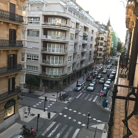 Апартаменты Piso Encantador En El Centro