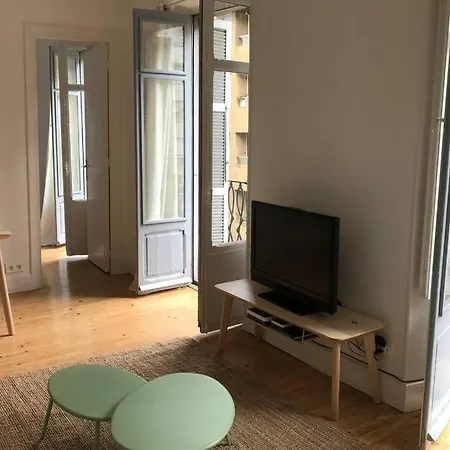 Piso Encantador En El Centro Сан-Себастьян