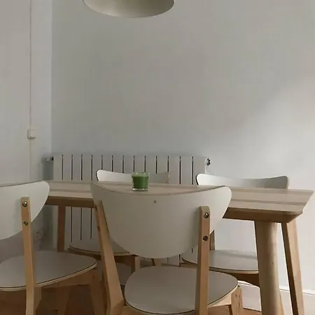 Апартаменты Piso Encantador En El Centro Сан-Себастьян